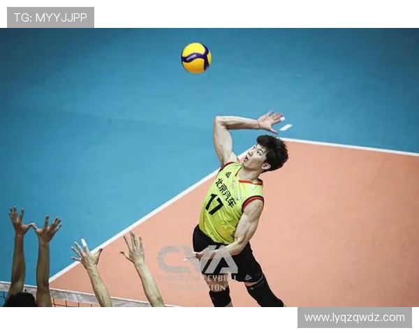 杭州网球队在世锦赛中的默契配合与战术执行分析