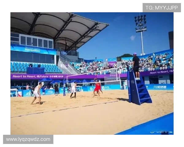 深圳排球队在亚运会上的速度表现引发热议展现出强大竞争力与团队协作精神