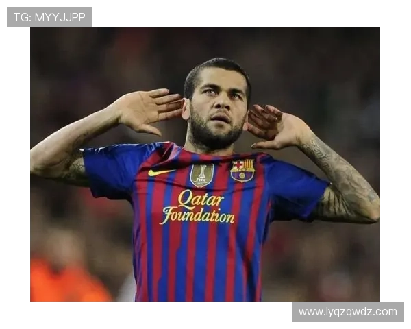 11号后卫足球明星的传奇之路与辉煌成就解析 11号后卫足球明星的传奇之路与辉煌成就解析