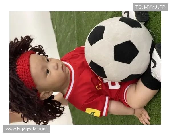 小小足球明星的梦想之路与成长故事